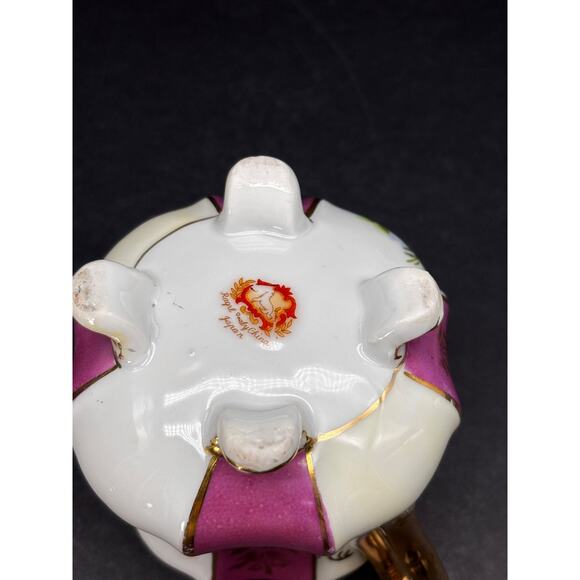 Vintage Royal Sealy 4 Footed Tea Cup Only Luster ware Gold Trim Japan - Picture 11 of 16